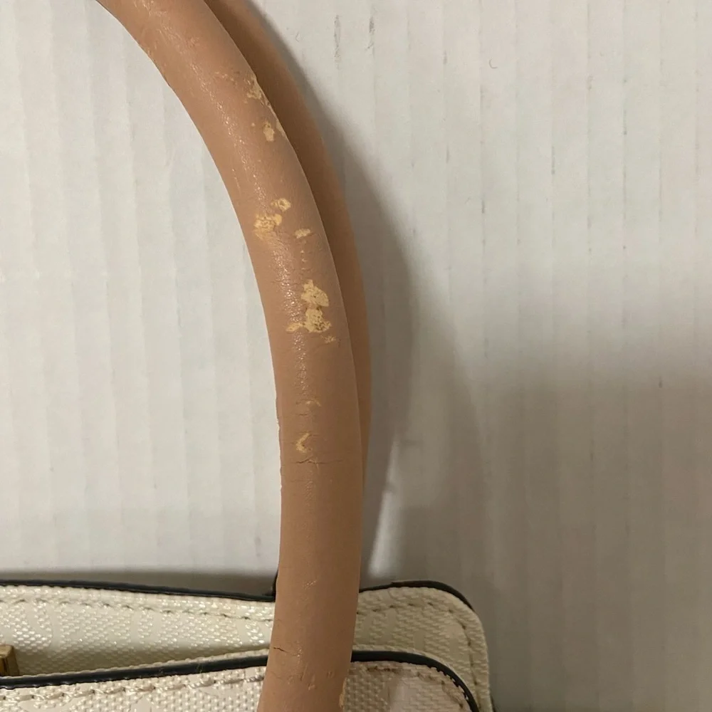 Guess purse cream w black flowers useful but well loved $49
